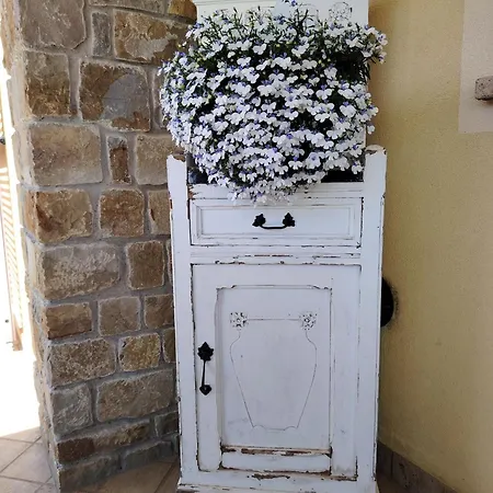 La Cicala Stonata 4* דולצ'אקווה