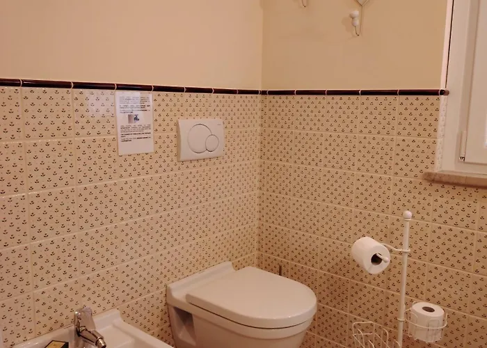 Bed & Breakfast La Cicala Stonata 4*