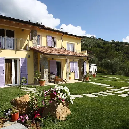 La Cicala Stonata Bed & Breakfast *