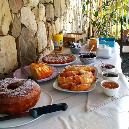Bed & Breakfast La Cicala Stonata