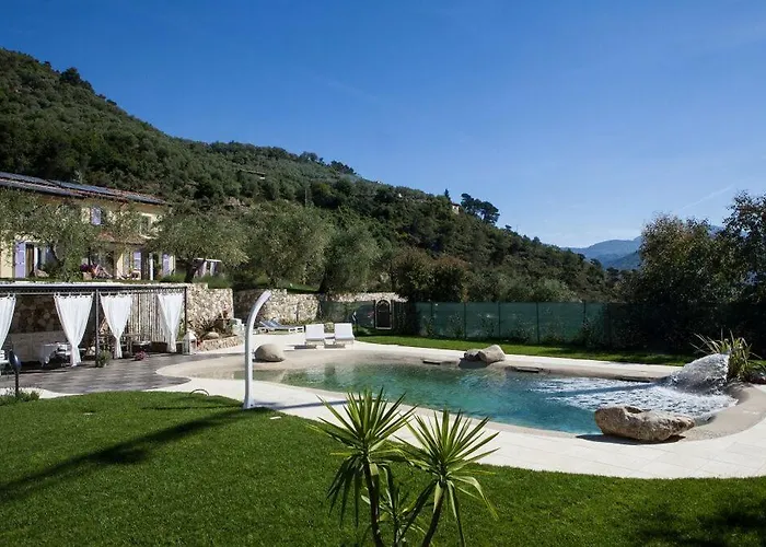 La Cicala Stonata Bed & Breakfast 4*